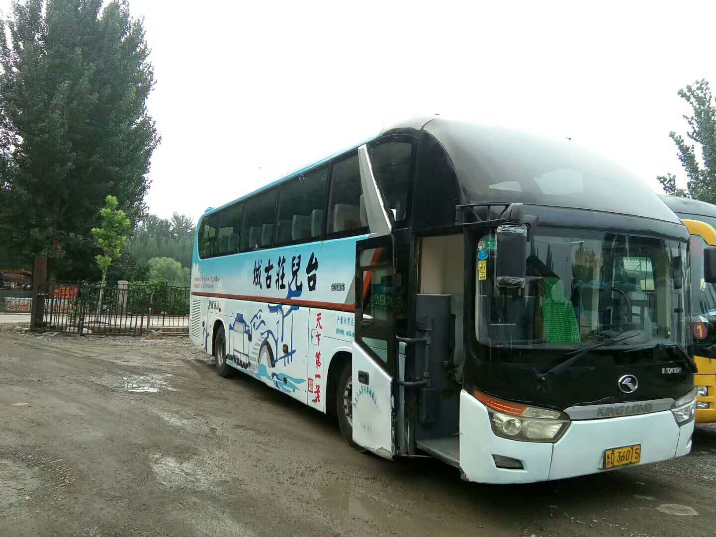 青島商務(wù)拓展租大巴車